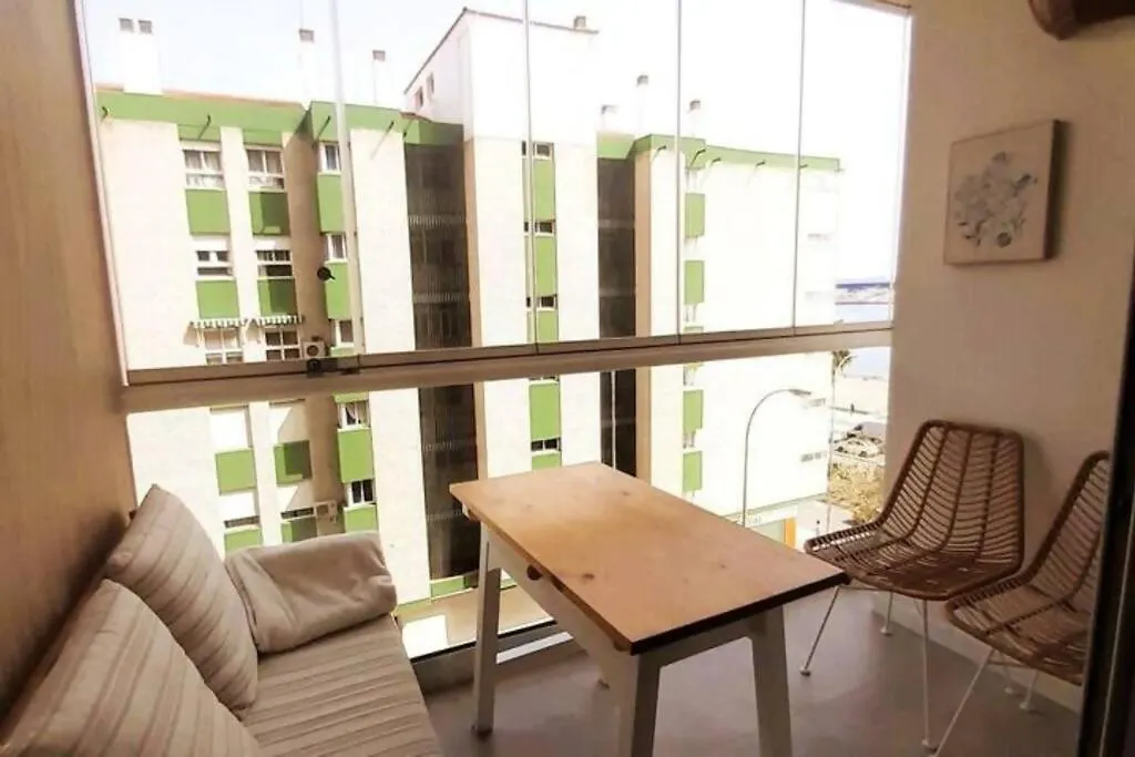 Mendoza A Un Paso De La Playa Apartment Malaga Spain